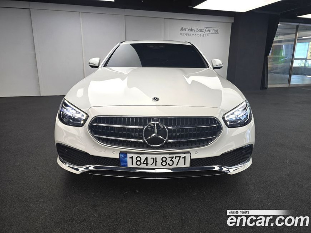 Mercedes-Benz E-Class W213 E250 Avangarde (11.2023)