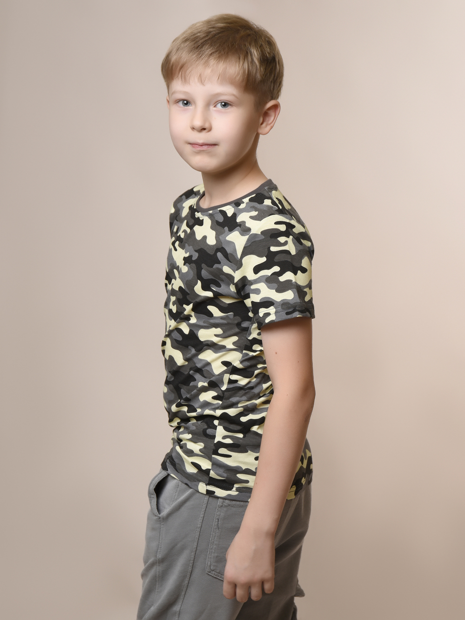 Футболка для мальчика камуфляжная
