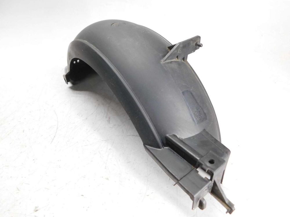 Крыло заднее Yamaha Vox 3B3-F1611-01