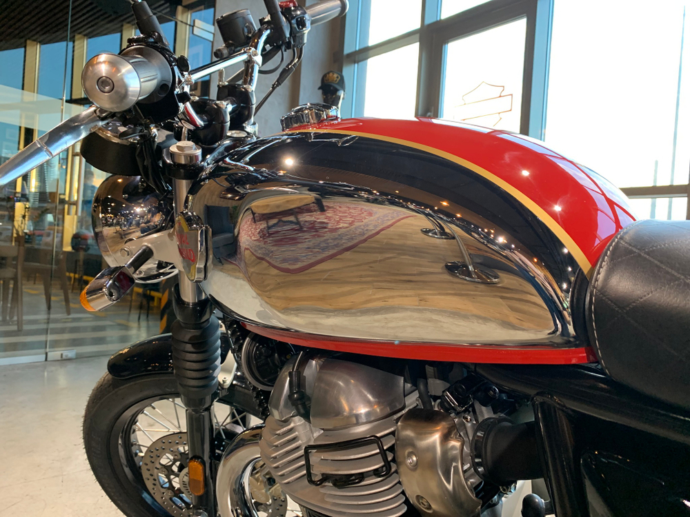 Royal Enfield Interceptor 650 Mark 2 (Special / Premium)