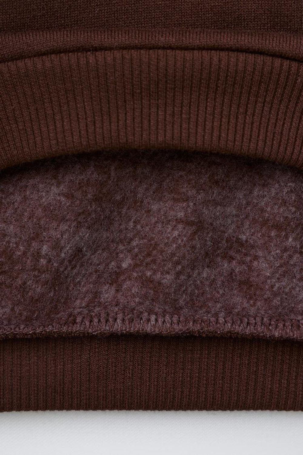 ZARA КОМПЛЕКТ ИЗ ТОЛСТОВКИ И ЛЕГГИНСОВ В РУБЧИК HELLO KITTY © SANRIO, КОРИЧНЕВЫЙ