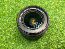 Canon 1100D kit 18-55mm 3.5-5.6 III 35.500 кадров