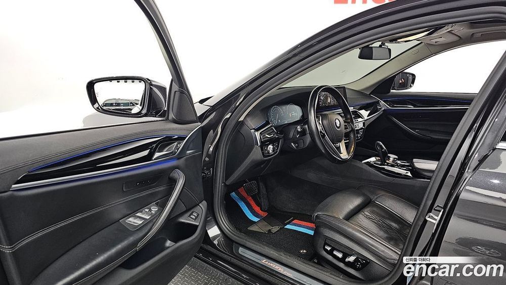 BMW 5 Series (G30) 520d Luxury Plus (10.2019)