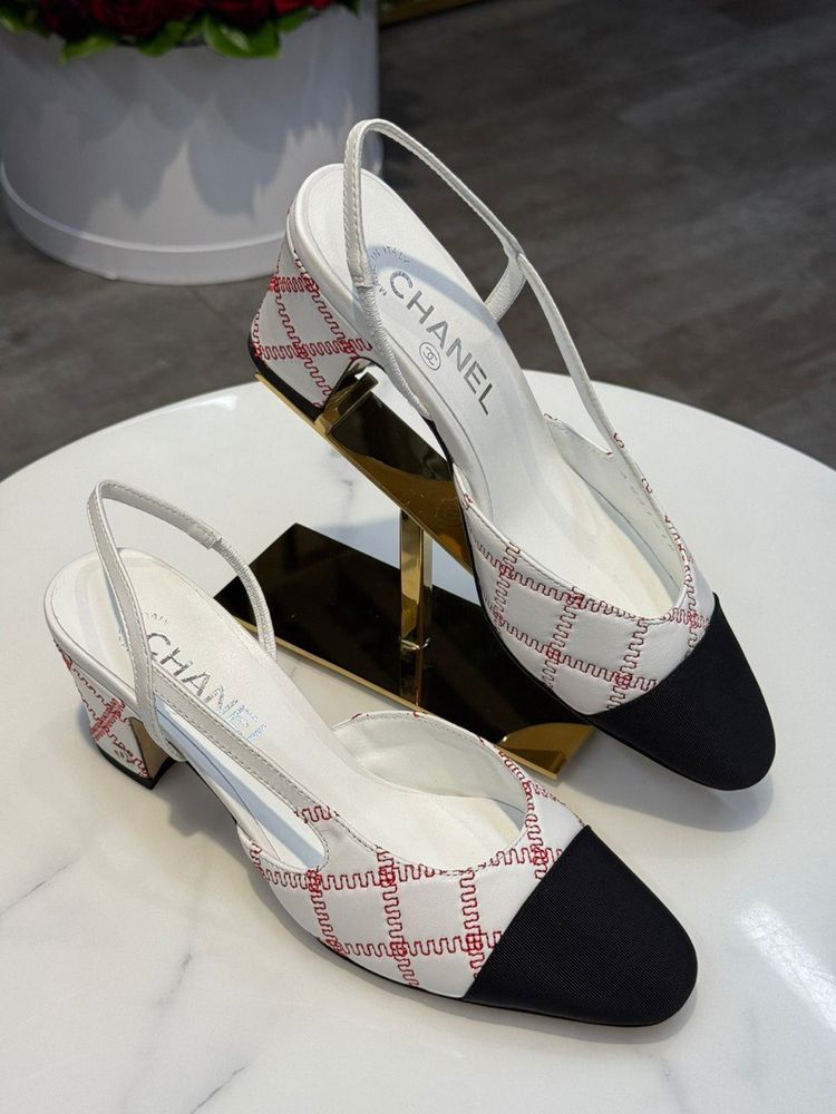 Босоножки CHANEL
