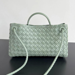 Bottega Veneta East West Andiamo 29 cm
