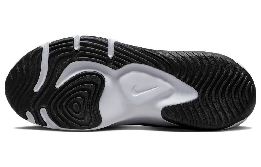 Кроссовки Nike Legend Essential Next Nature