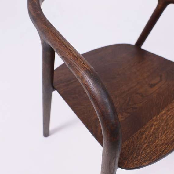 Стул Esse из массива дуба, покрытие венге