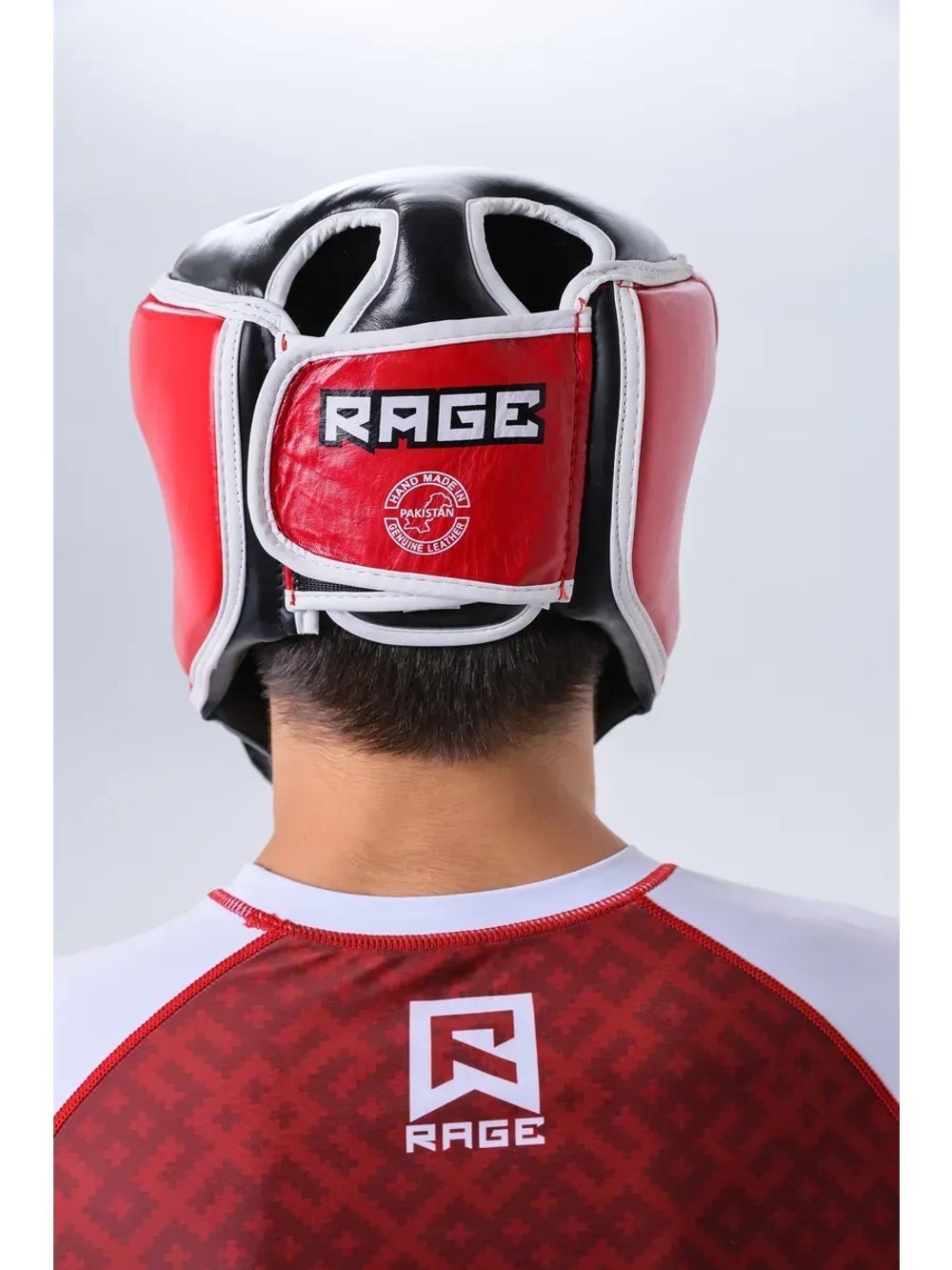 Соревновательный аккредитованный кожаный шлем