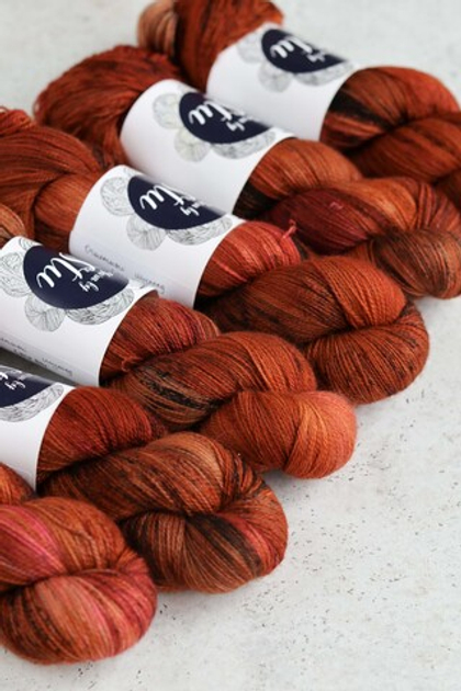 пряжа "Огненный мухоед" Lace Stu