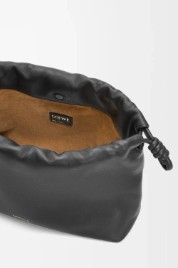 Loewe Сумка Flamenco среднего размера из мягкой кожи ягненка наппа, черный