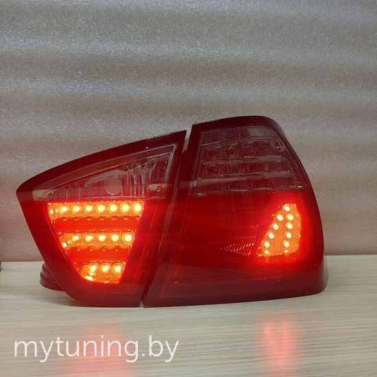 Задние фонари для BMW 3 E90 (05-08) LED Red Smoke