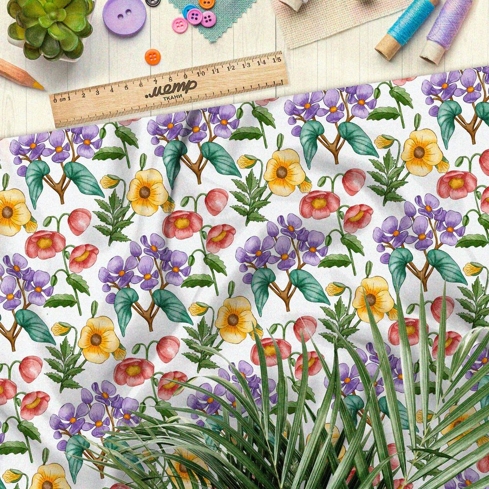 Ткань шелк Армани нежные разноцветные цветы на бежевом фоне