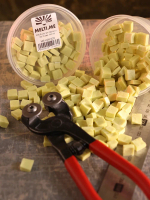 Нота Y20 Колотая смальта 10х10 мм, 150 гр