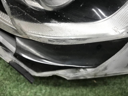 Битая Фара правая Hyundai Santa Fe 3 15-18 Ксенон