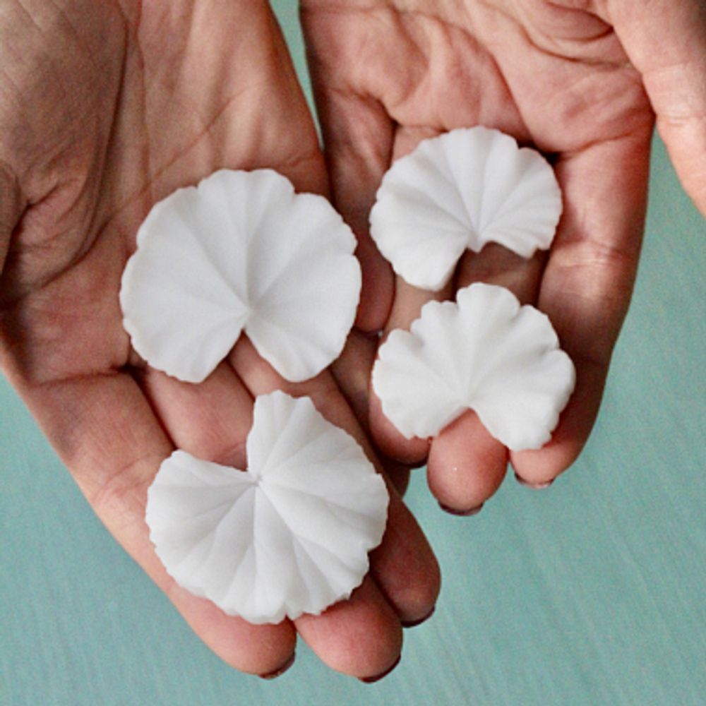 Набор вайнеров для лепки герани (лепесток и три листа) ClayCraft by DECO™