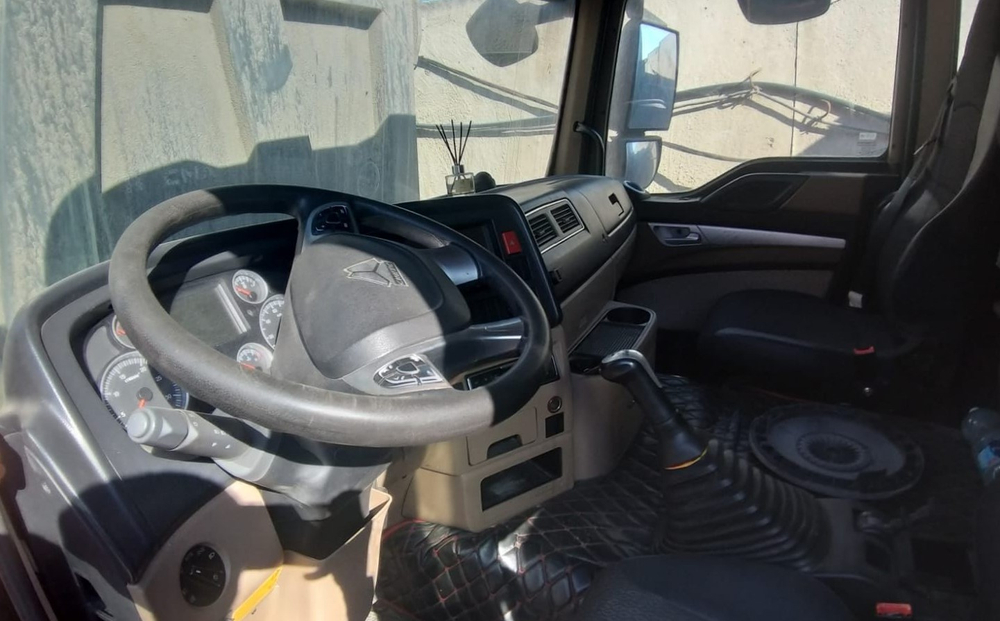 Howo T5G 8x4 Самосвал ZZ3317V386GE1 (Дизельный, 10,5 л, 440 л.с., МТ)