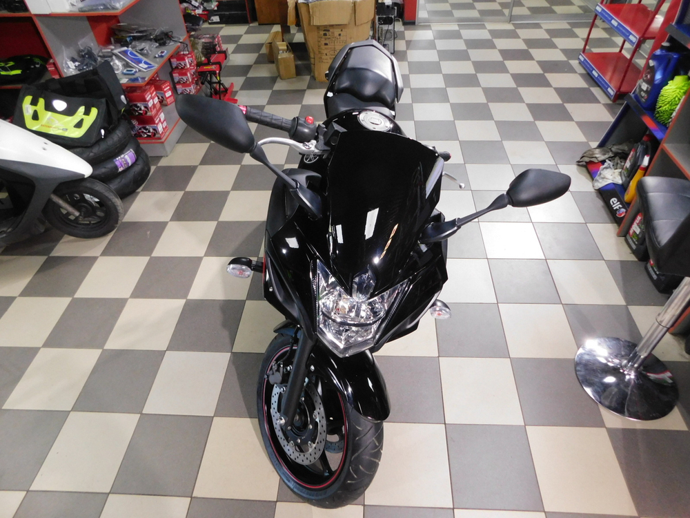 Yamaha FZ6R JYARJ18E7CA008729