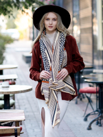 Легкий шарф-платок