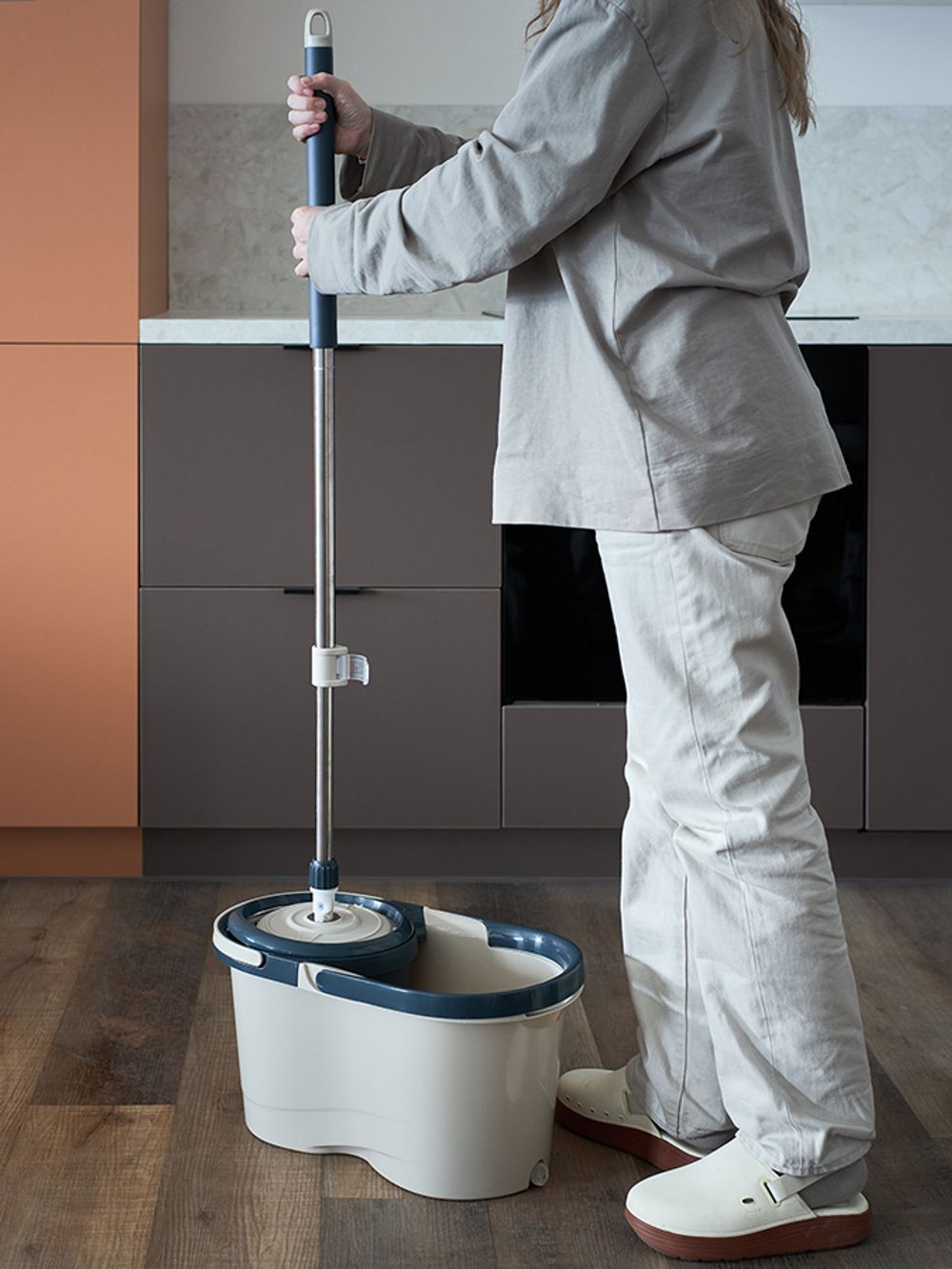 Швабра с ведром и центрифугой Cleanup, 7 л.