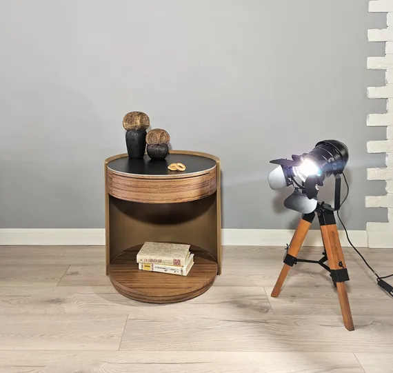 Прикроватная тумбочка Ditre с ящиком и полкой, орех, черная керамика