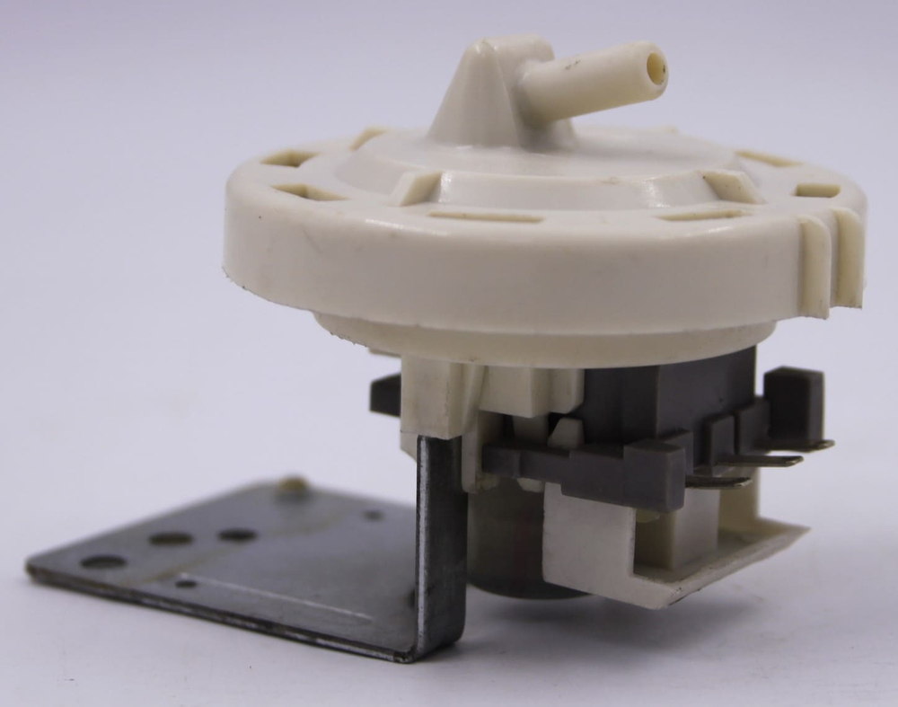 Датчик уровня воды (прессостат) стиральной машины LG 6601ER1006A