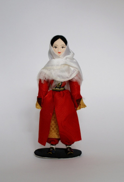 Кукла коллекционная девочка Ингушка