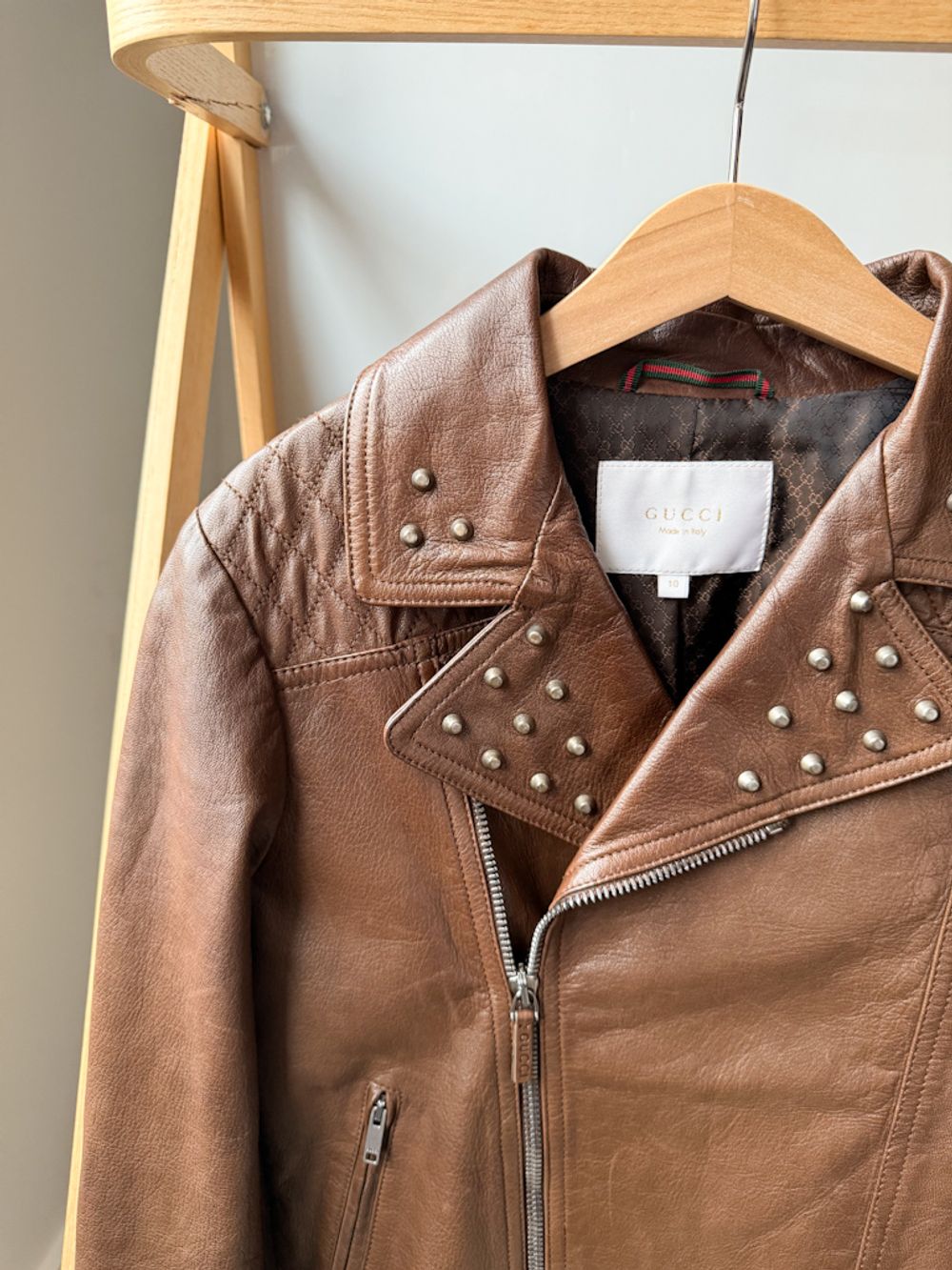 Кожаная куртка Gucci, 140