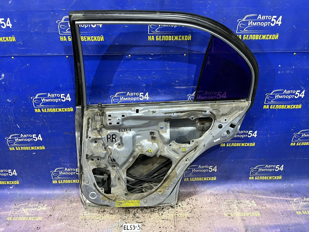 Дверь задняя правая TOYOTA CORSA 1994