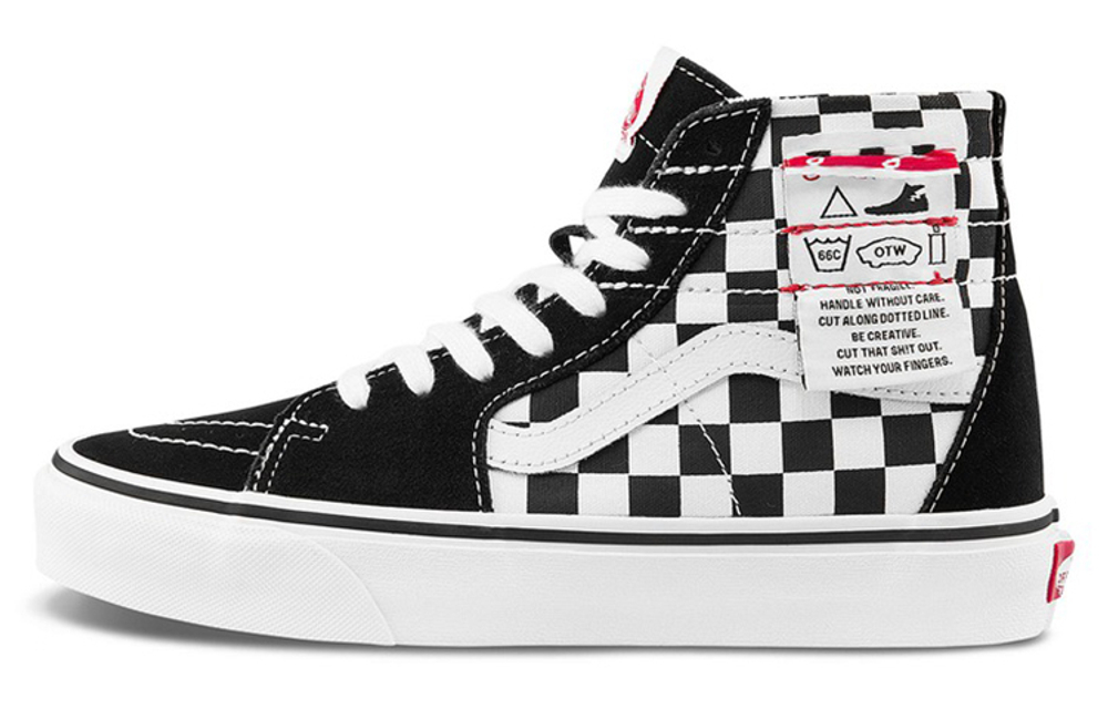 Vans SK8 Taped lightweight wear-resistant high-top sneakers for men and women in the same black and white