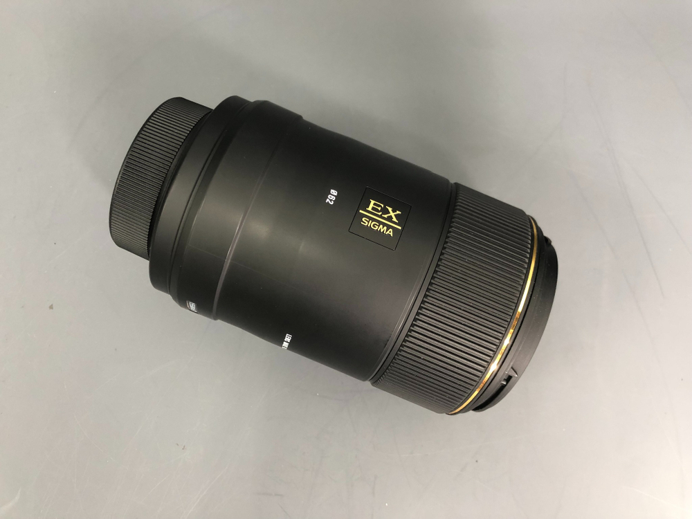 Sigma 105mm 2.8 EX DG Macro HSM OS Nikon F