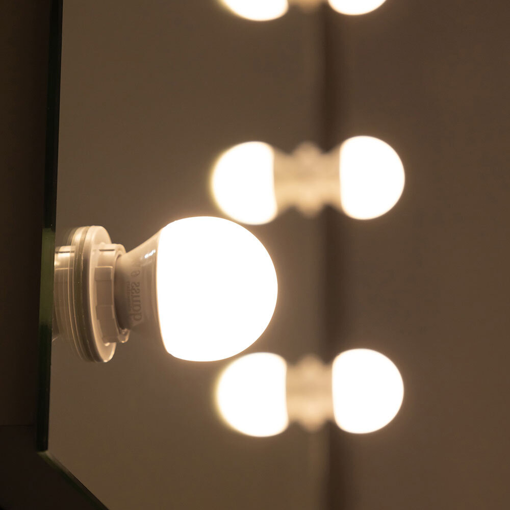 Гримерное зеркало с подсветкой Дива, 90х70 см (мех. выключатель, для 13 ламп, без комплекта ламп)
