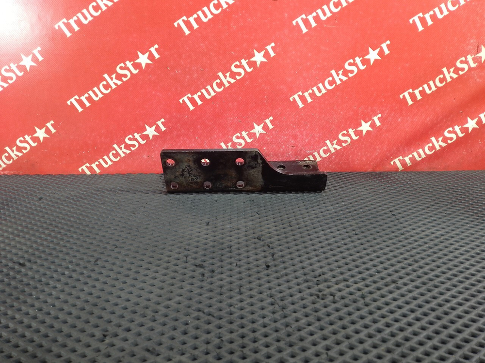 Кронштейн глушителя 2023г.