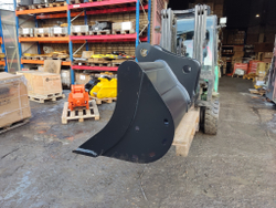 Ковш планировочный  Doosan 225/250 2000 мм