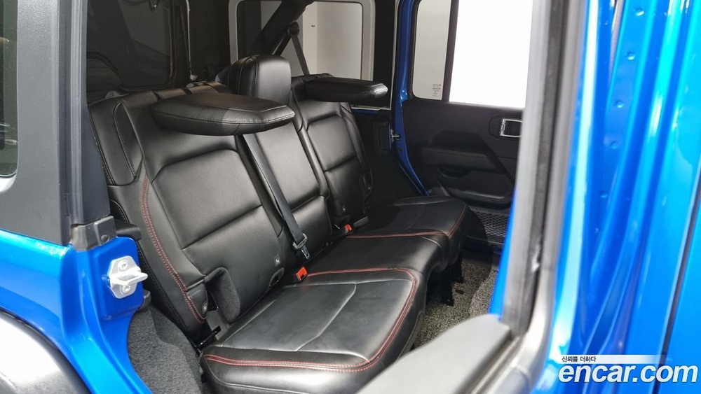 Jeep Wrangler (JL) 2.0 Rubicon 4 двери (12.2021)