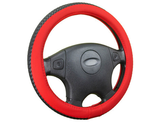 Оплетка на руль круглая CarFashion -М- «BRAID» 31554 - Экокожа - черный/красный