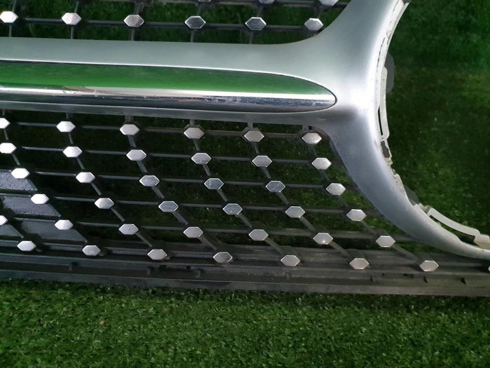 Решетка радиатора Mercedes A W177 (2018-2022)