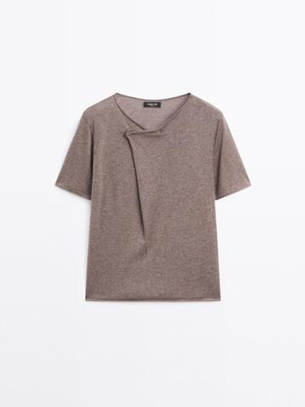 Massimo Dutti Футболка с коротким рукавом и асимметричной застежкой, экрю
