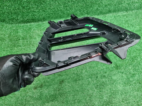 Накладка ПТФ левая Chery Tiggo 4 Pro (2020-н.в.)
