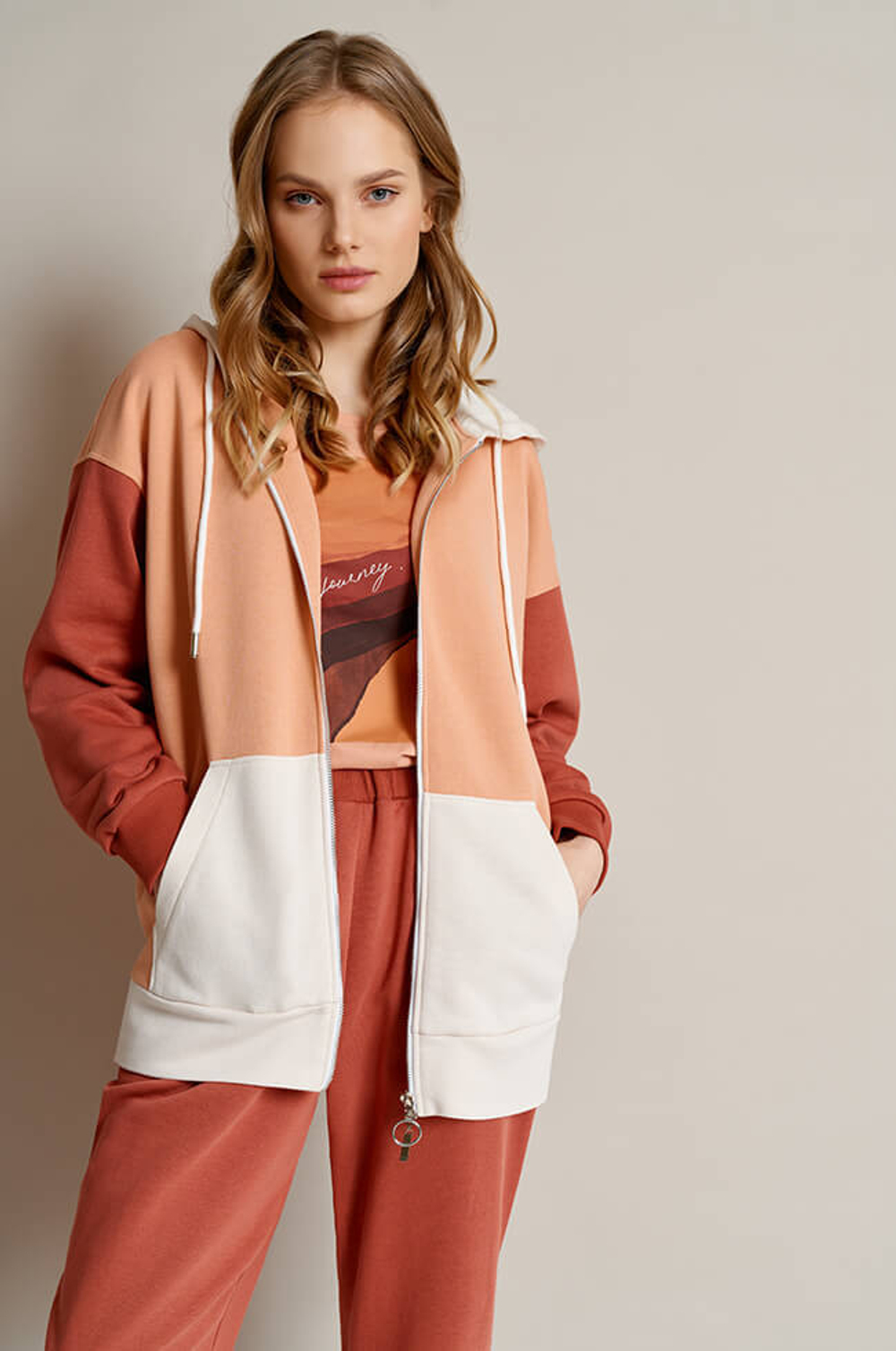 1781 Кардиган женский (персик)