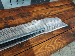 Молдинг стекла заднего правого Camry XV70 Новый Оригинал 7573033170