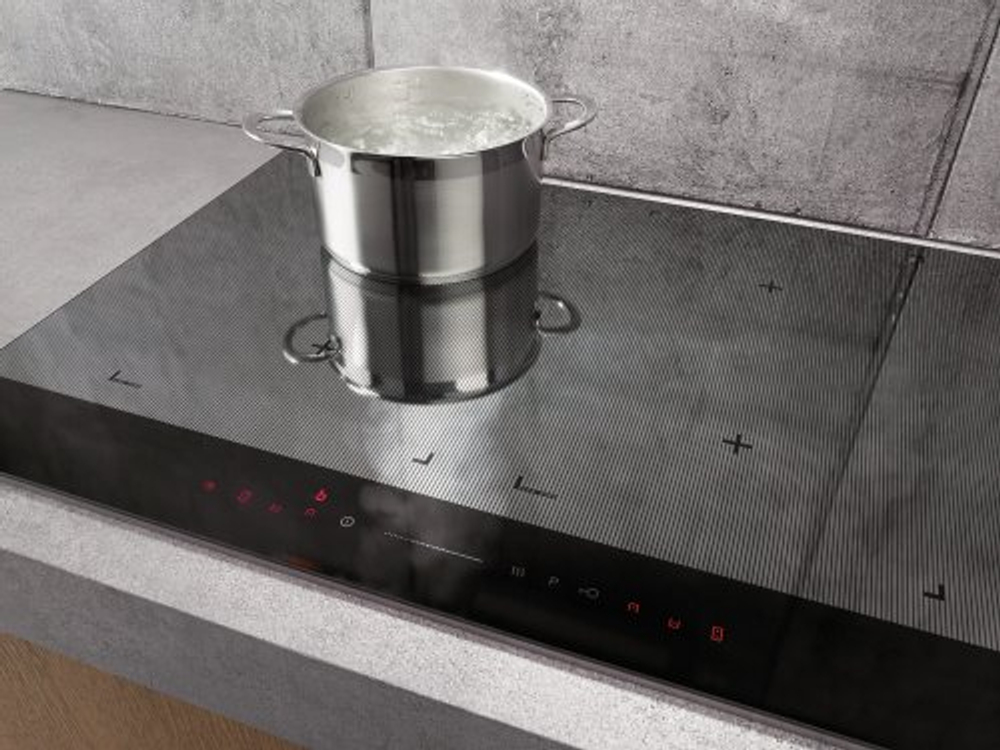 Независимая индукционная варочная панель Gorenje IS655ST