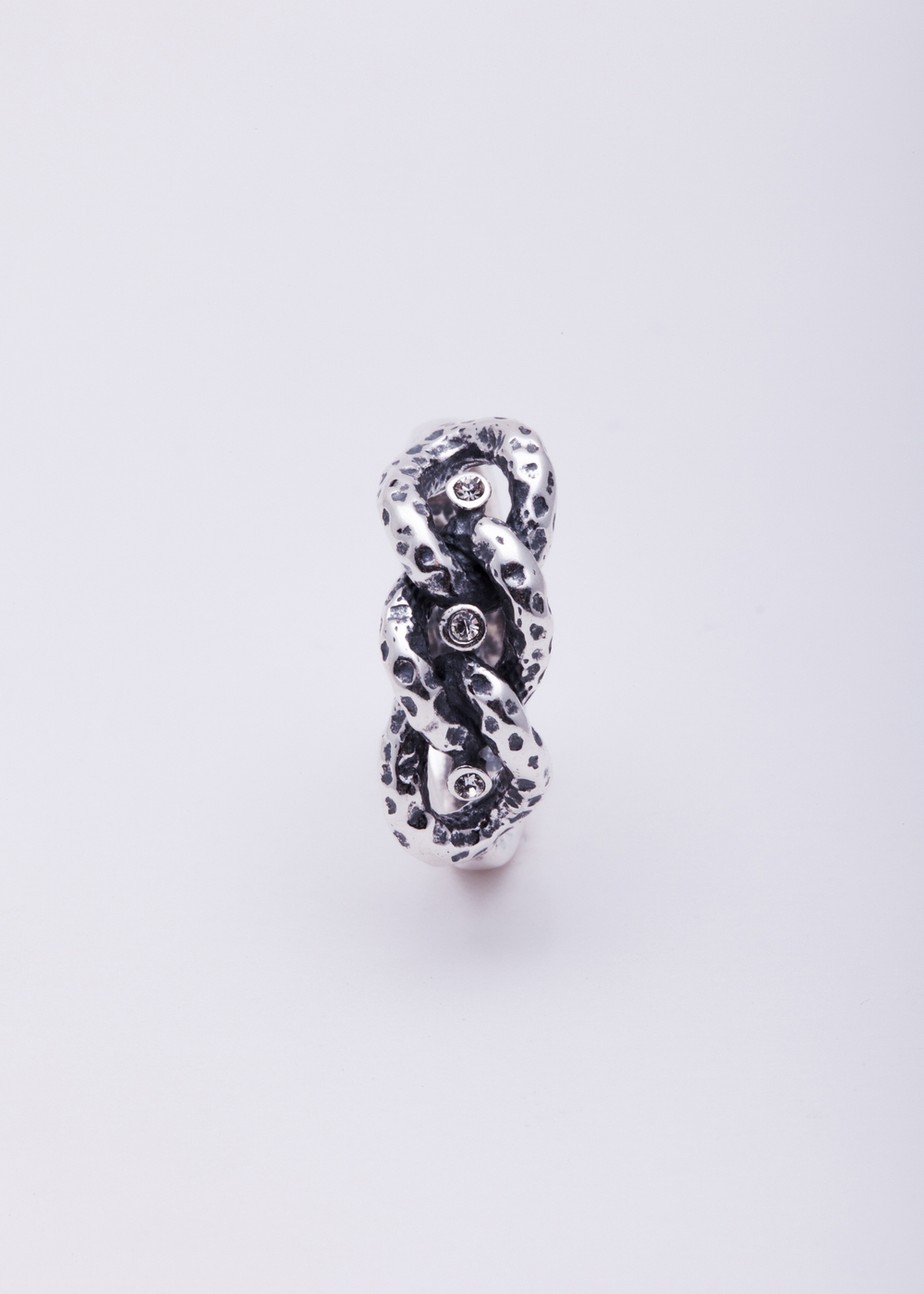 "Исинми"  кольцо в серебряном покрытии из коллекции "Relax" от Jenavi