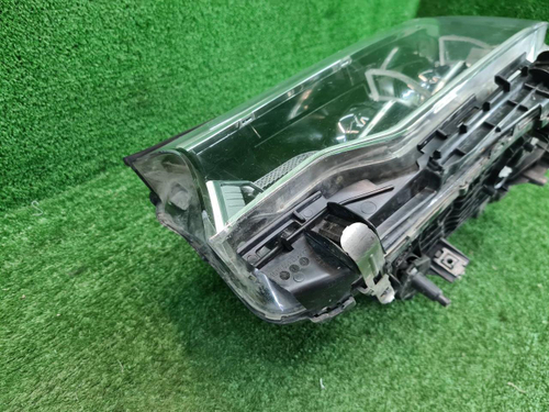 Битая Фара левая BMW 5er G30 (2017-2020) Adaptive LED