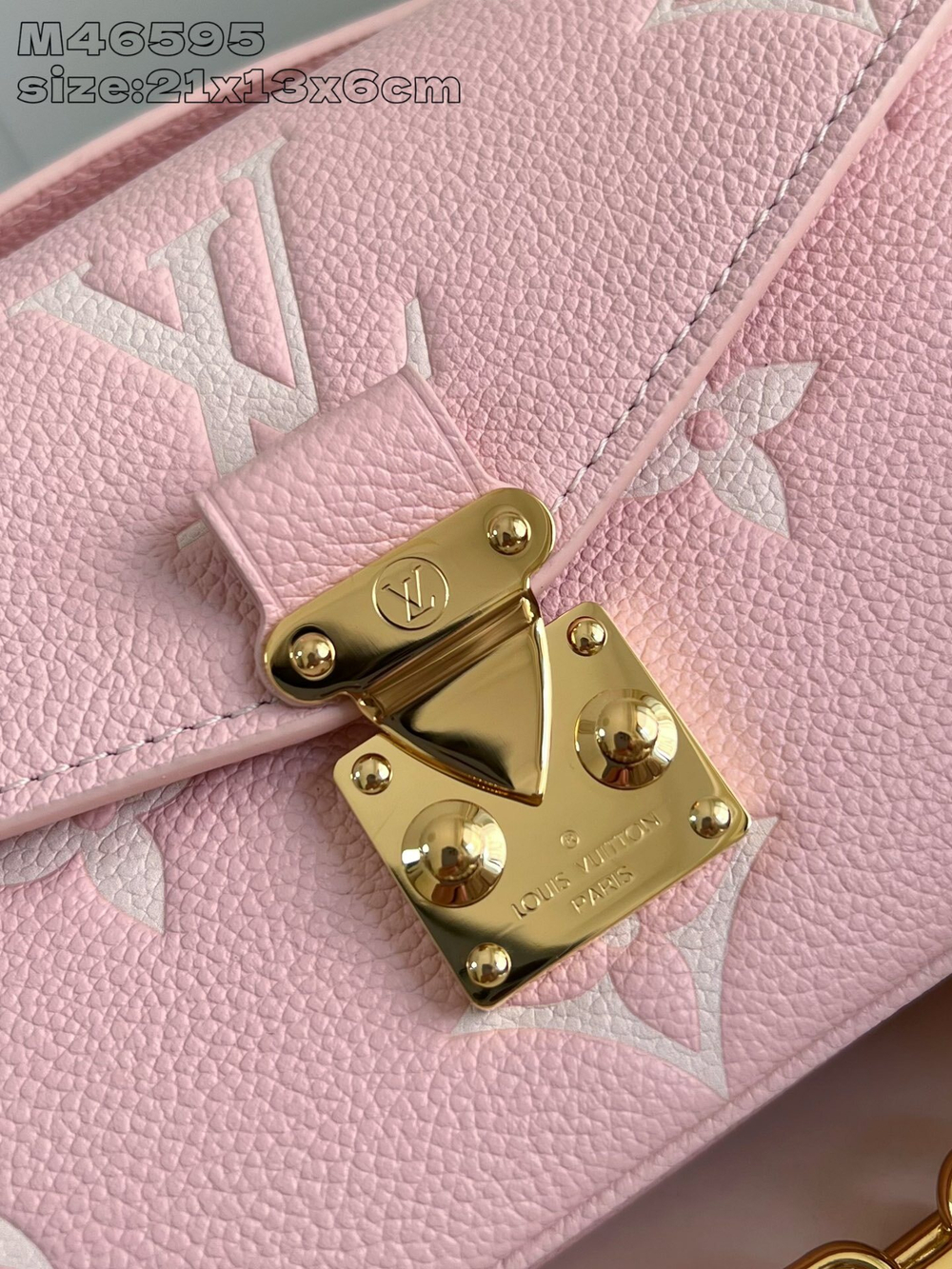 Louis Vuitton Pochette Metis East West