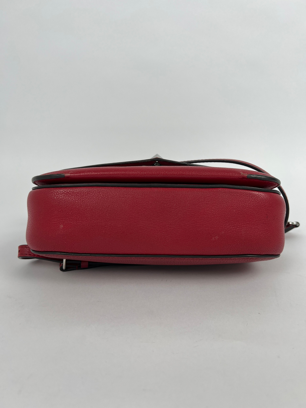 Сумка Louis Vuitton Very Messenger Monogram