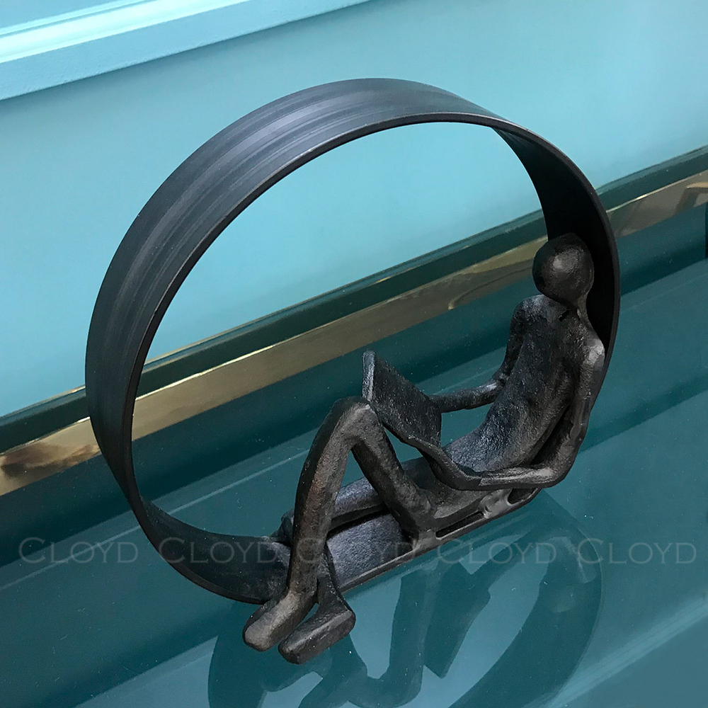 Статуэтка Cloyd арт.50175 / выс. 18 см - черный / серия 1643