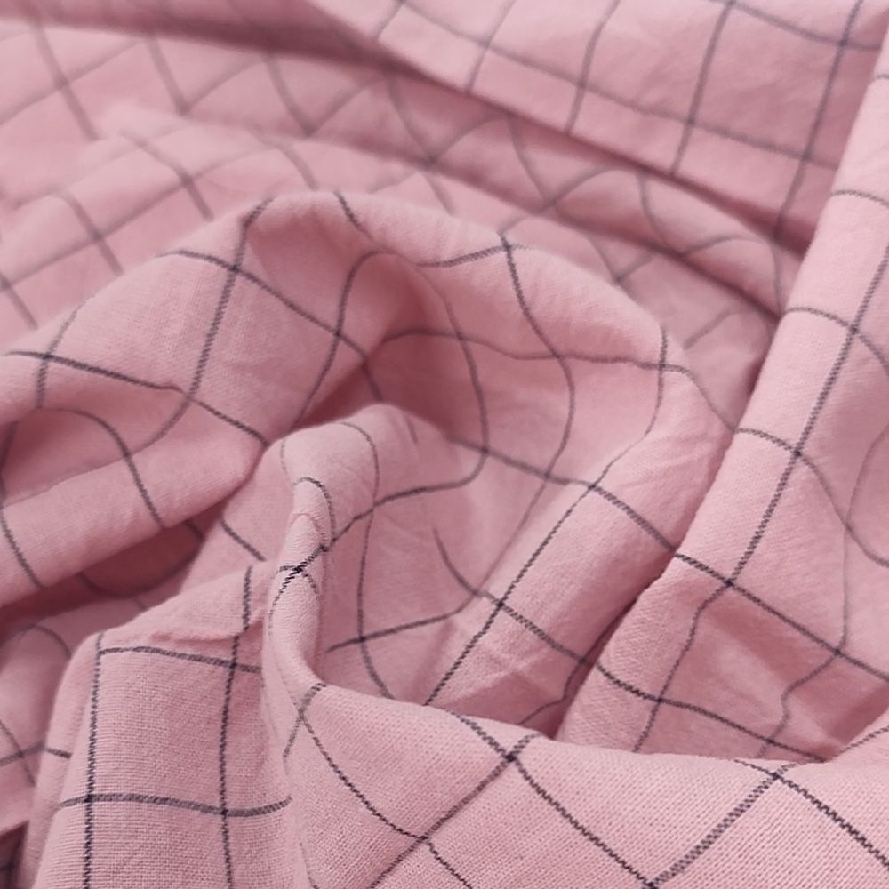 Варёный хлопок "Черная клетка на пудре, 1.5*1.5 см"