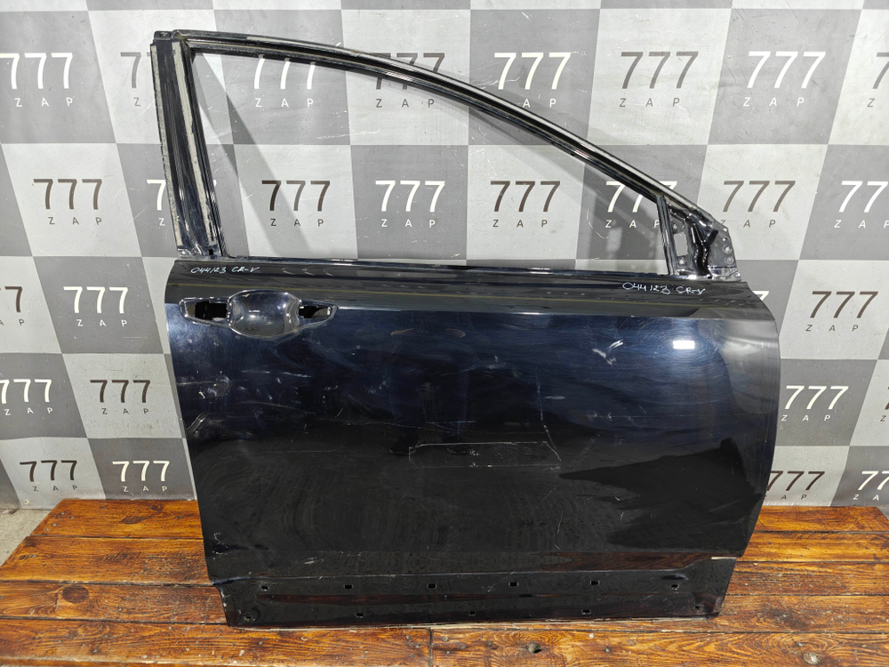 Дверь передняя правая Honda CR-V 5 (RW) 16-нв Б/У Оригинал 67010TLAA10ZZ