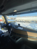 DongFeng DFH 4x2 Седельный тягач DFH4180C2 (Дизельный, 13,5 л, 528 л.с., АТ)