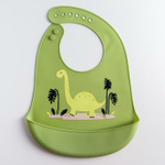 5231417 Нагрудник силиконовый, с карманом «Динозавр», цвет зеленый